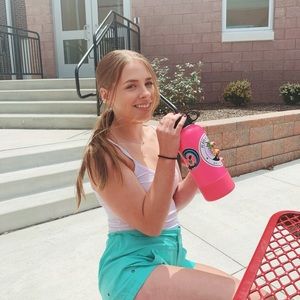 Meet your Posher, Emma